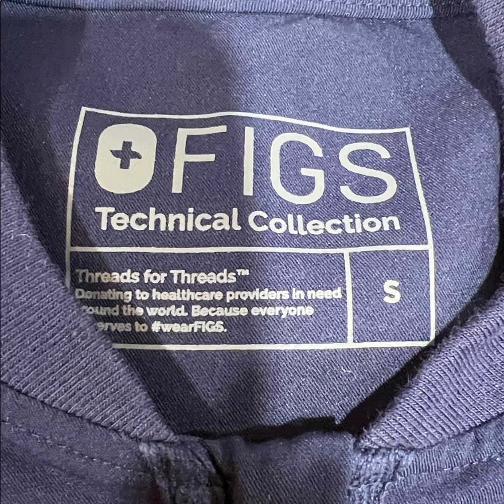 FIGS Matching Set Bellery Scrub Jacket + Kade Pants Set — Navy — Women’s Small - Picture 9 of 16